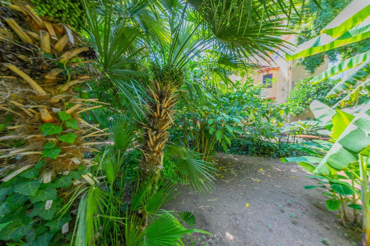 Villa Mezzarancia Palermo Luaran gambar